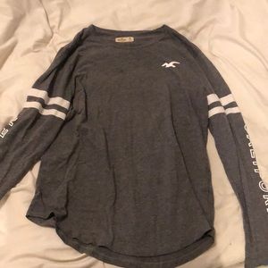 Gray hollister long sleeve shirt